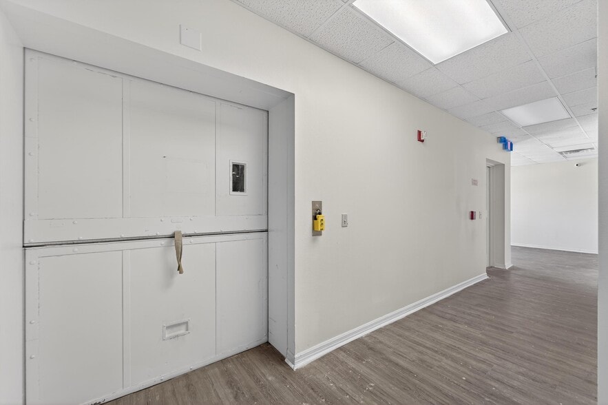 More Photos Of 106-109 N Evers St, Plant City Medical For Lease