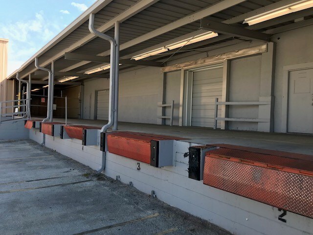 More Photos Of 902 S Alexander St, Plant City Industrial For Sale