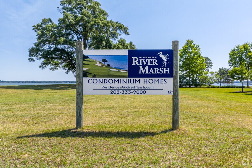 More Photos Of 2708 Willow Oak Dr, Cambridge Land For Sale