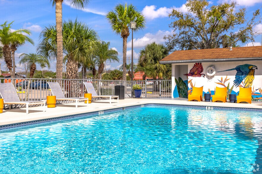 More Photos Of 4156 W Vine St, Kissimmee Hotel For Sale