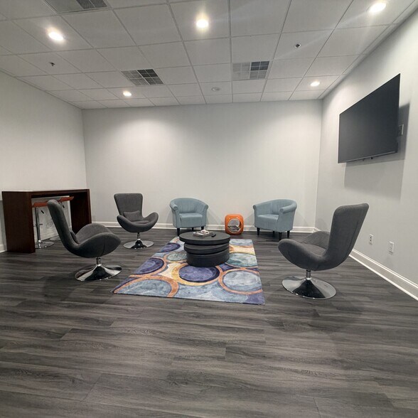 More Photos Of 1470 Tobias Gadson Blvd, Charleston Coworking Space