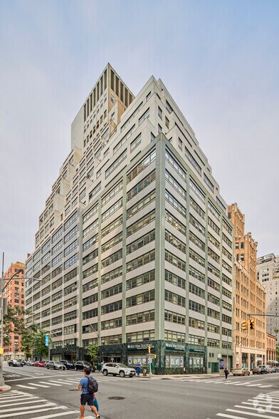 More Photos Of 205 Lexington Ave, New York Office For Lease