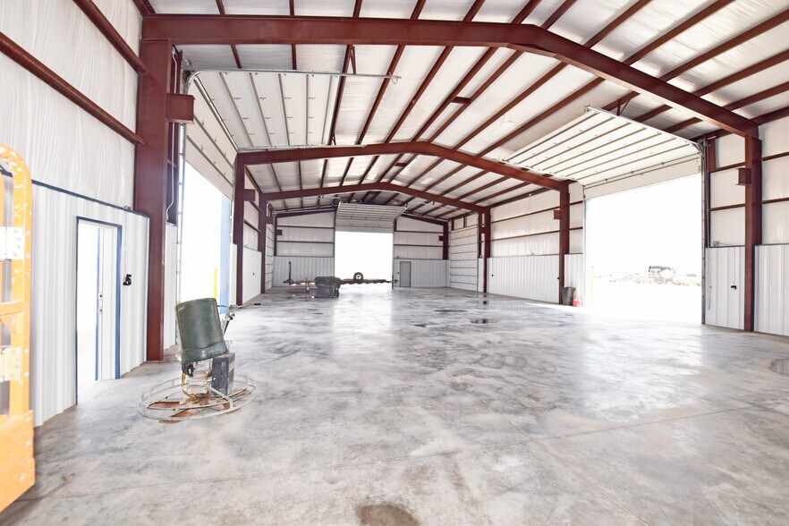 More Photos Of 8340 Boles Rd., Odessa Warehouse For Lease