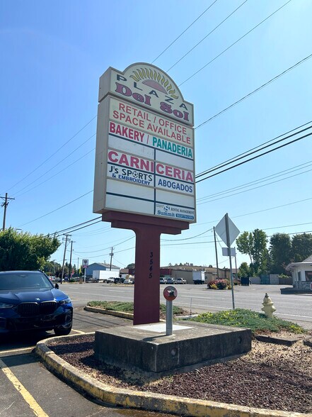 More Photos Of 3545 Portland Rd NE, Salem Unknown For Lease