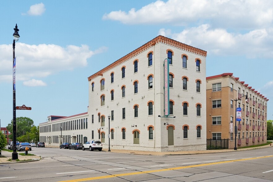 More Photos Of 134 Main St, Racine Apartments For Sale