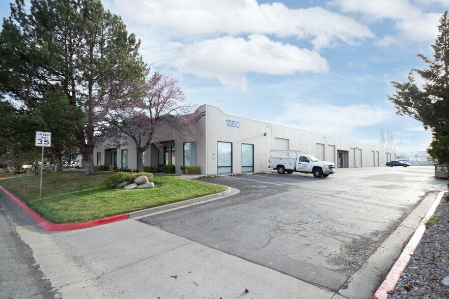 More Photos Of 1350 Freeport Blvd, Sparks Warehouse For Lease