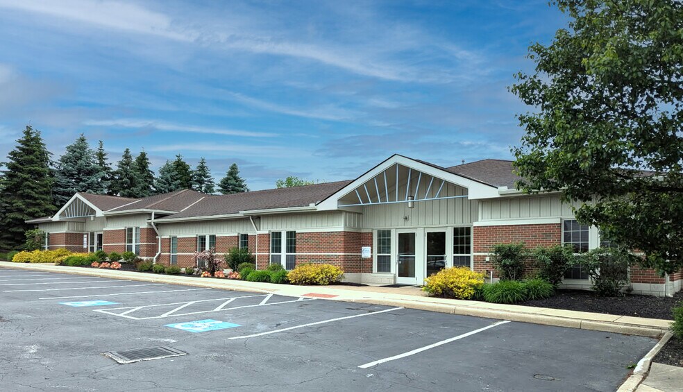 Primary Photo Of 8840 Commons Blvd, Twinsburg Office For Sale