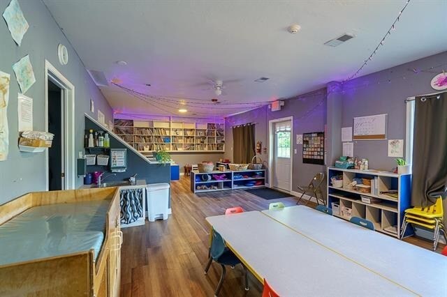 More Photos Of 3900 Cedar Ct, Suamico Daycare Center For Sale