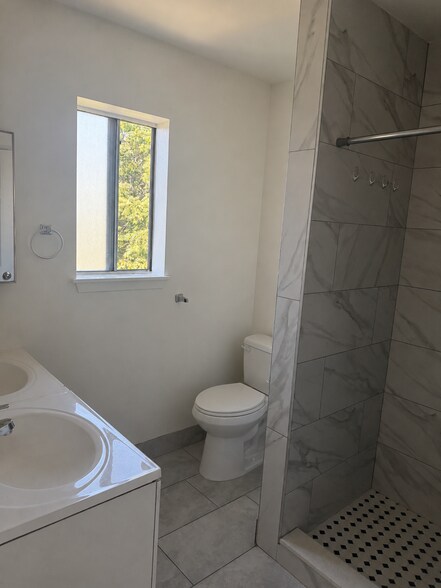 More Photos Of 620 N Mar Vista Ave, Pasadena Apartments For Sale