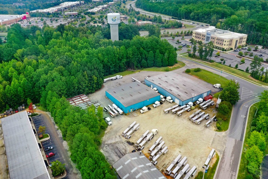 Primary Photo Of 200 Irving Pky, Holly Springs Warehouse For Lease