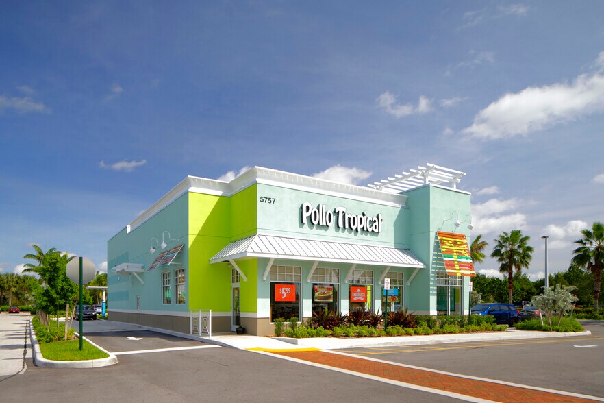 More Photos Of 5821-5893 W Oakland Park Blvd, Lauderhill Unknown For Lease