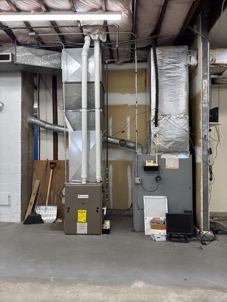 More Photos Of 882-886 Boston Post Rd, West Haven Freestanding For Sale