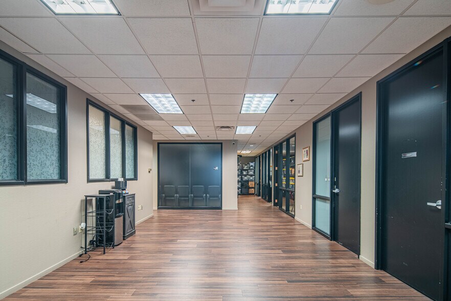 More Photos Of 12515 W Bell Rd, Surprise Office For Lease