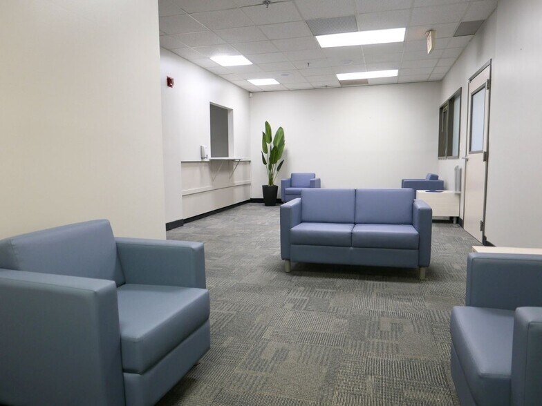 More Photos Of 400 Bald Hill Rd, Warwick Medical For Lease