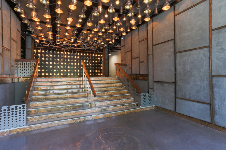 More Photos Of 10 County Center Rd, White Plains Office For Lease