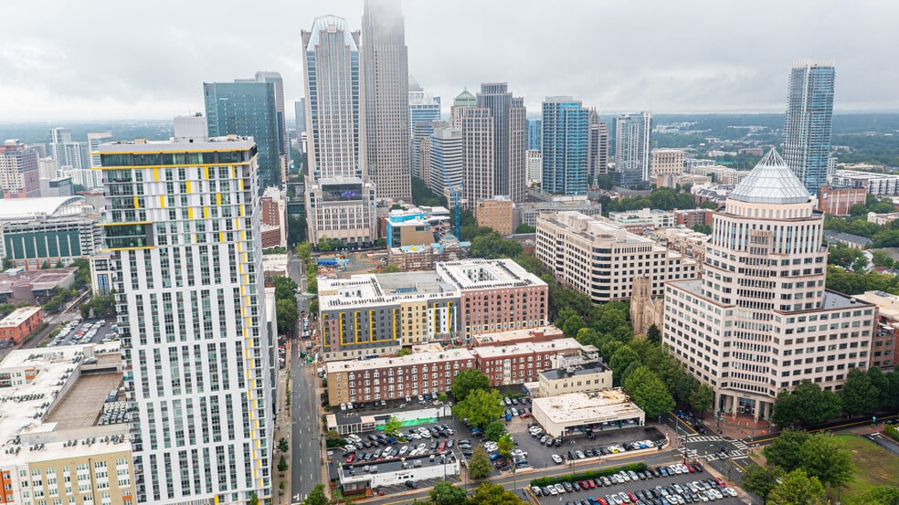 More Photos Of 508 N Tryon St N, Charlotte Apartments For Sale