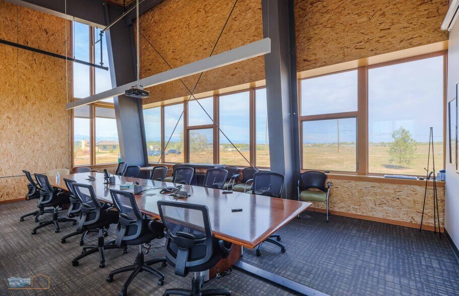 More Photos Of 101 S Taylor Ave, Louisville Warehouse For Lease