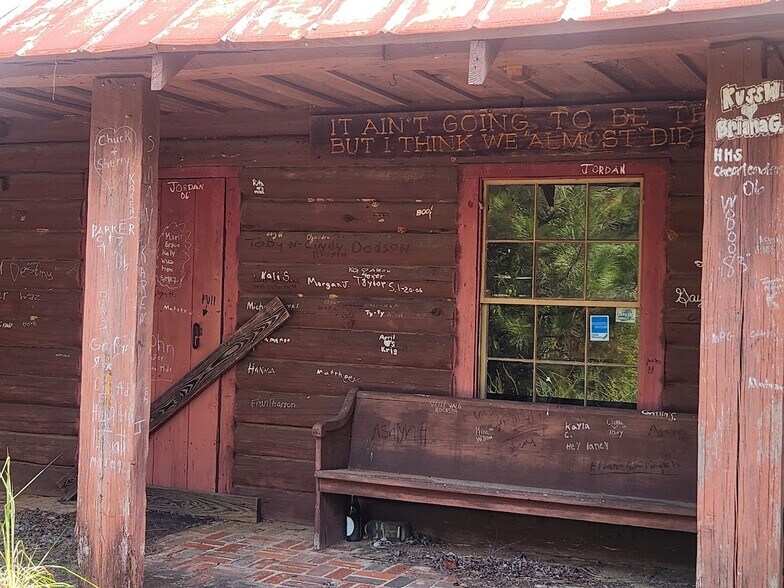 More Photos Of Martin Luther King Hwy, Eutaw Warehouse For Sale
