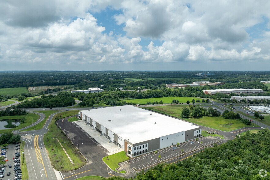 More Photos Of 500 Halls Mill Rd, Freehold Distribution For Lease