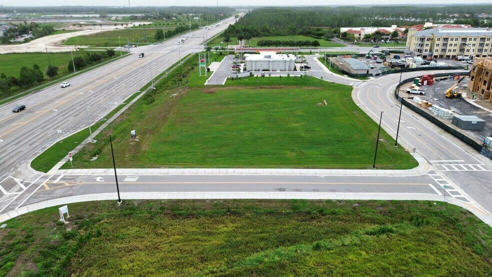 More Photos Of 2350 Champion Ring Rd, Fort Myers Land For Lease