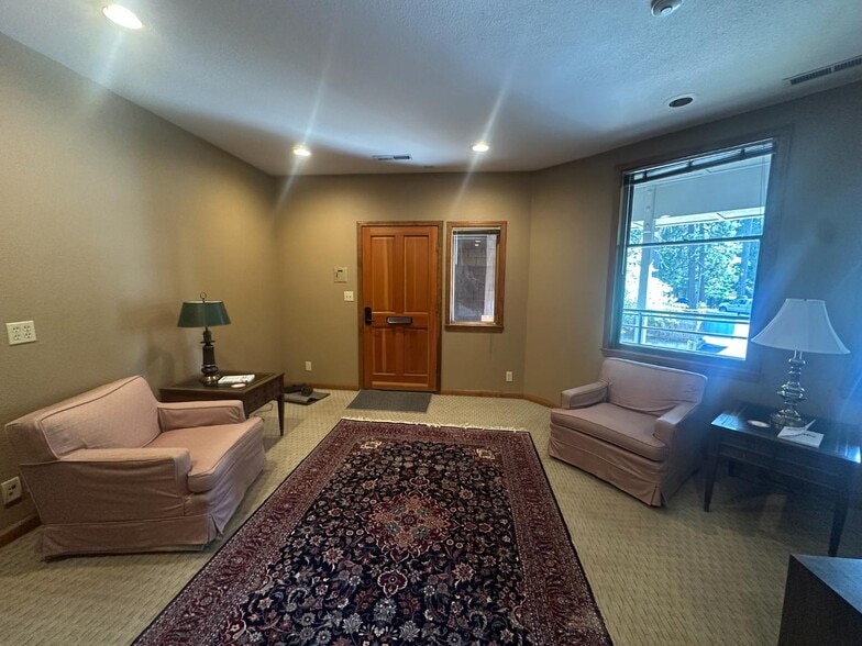 More Photos Of 565 Brunswick Rd, Grass Valley Office For Sale