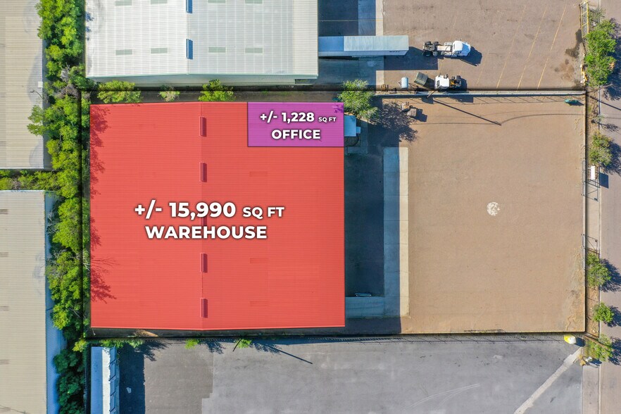 More Photos Of 14415 Import Rd, Laredo Warehouse For Lease