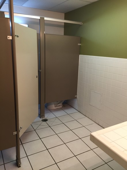 More Photos Of 3001 S Jamaica Ct, Aurora Office Residential For Sale