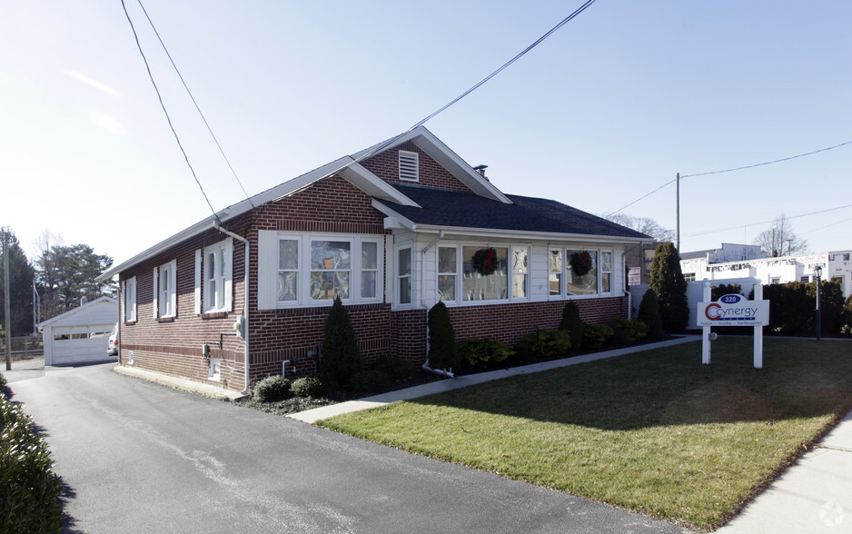 Primary Photo Of 320 Egg Harbor Rd, Hammonton Office For Lease