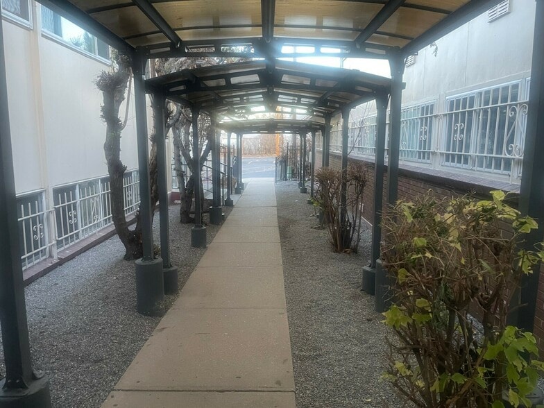 More Photos Of 2200-2210 S Federal Blvd, Denver Medical For Lease