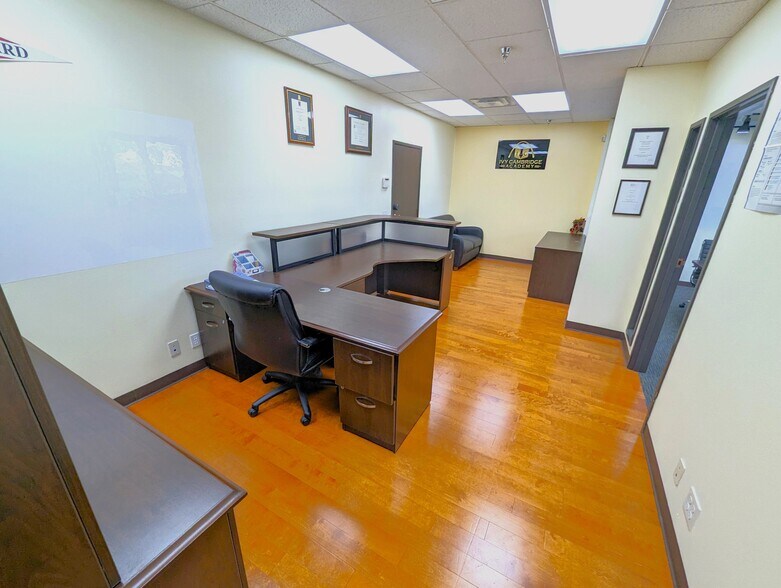 More Photos Of 1100 Quail St, Newport Beach Office For Sale