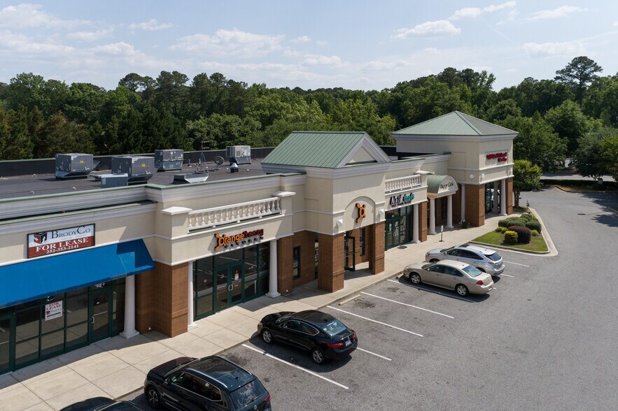 More Photos Of 518 Greenville Blvd SE, Greenville Unknown For Lease