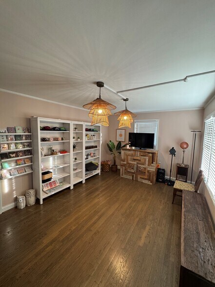 More Photos Of 2410 Eugenia Ave, Nashville Office For Sale