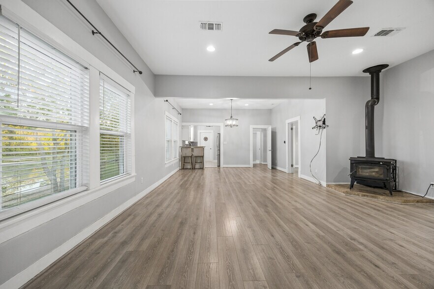 More Photos Of 10347 Pless Rd, Cat Spring Land For Sale