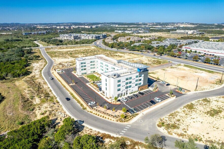 More Photos Of 5630 Utsa Blvd, San Antonio Hotel For Sale