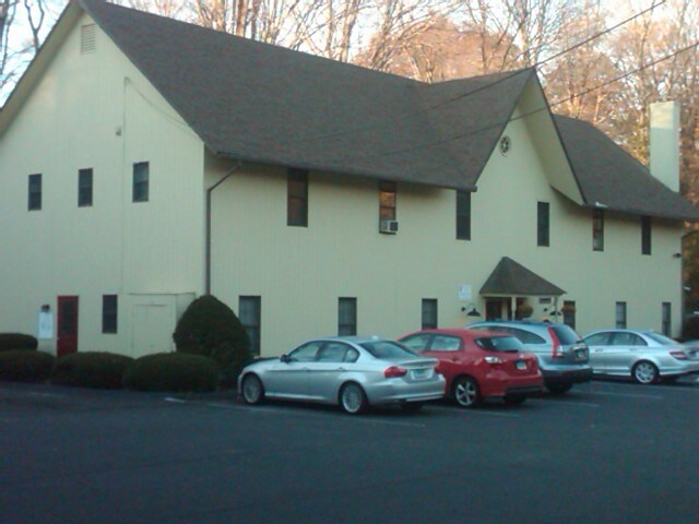 More Photos Of 196 Danbury Rd, Wilton Office For Sale
