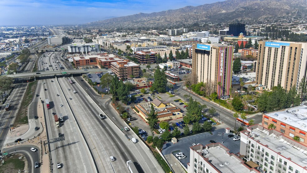 More Photos Of 235 S 1st St, Burbank General Retail For Sale