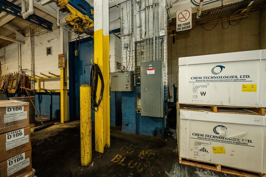 More Photos Of 521 Langley Ave, Saint Joseph Industrial For Sale