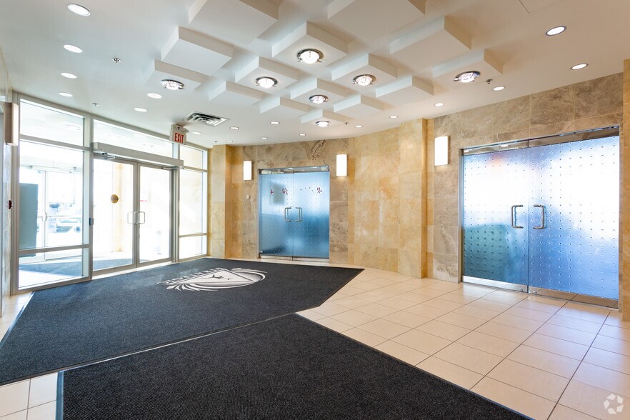 More Photos Of 15 Sunpark Dr SE, Calgary Office For Lease