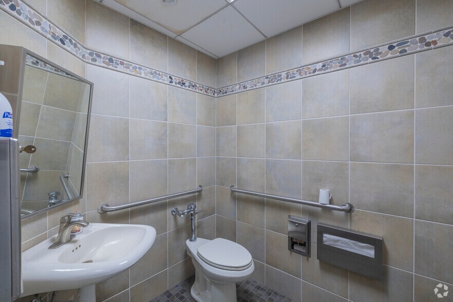 More Photos Of 2301 Napa Vallejo Hwy, Napa Land For Lease