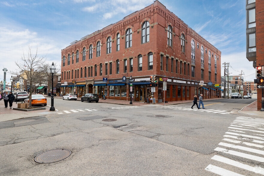 More Photos Of 75 Congress St, Portsmouth Office Residential For Lease