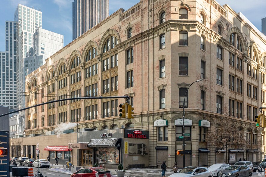 More Photos Of 25-29 Elm Pl, Brooklyn Medical For Lease