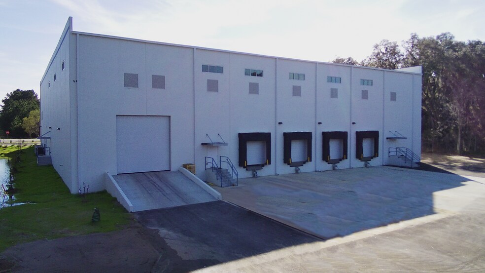 More Photos Of 528 Sunbury Rd, Midway Warehouse For Lease