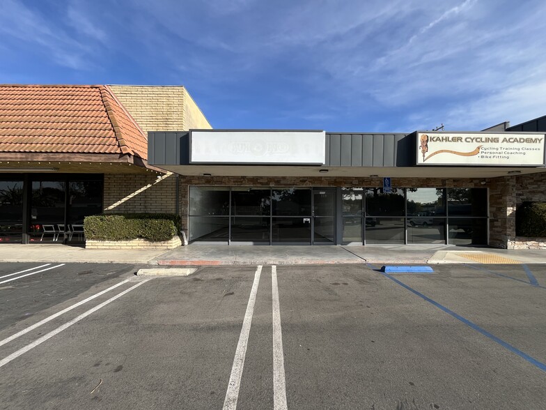 Primary Photo Of 115-119 N Prospect Ave, Tustin Freestanding For Lease