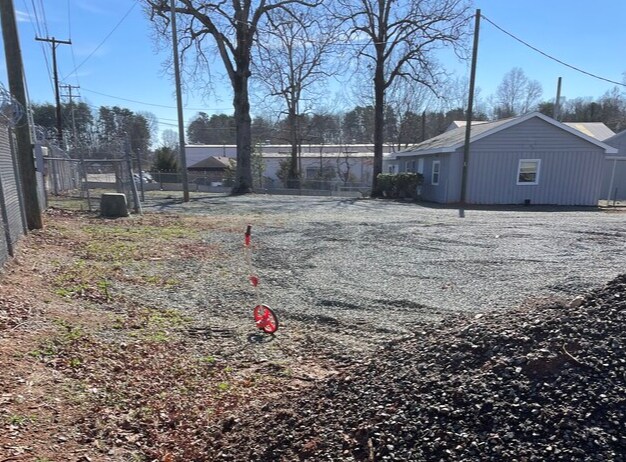 More Photos Of 7916 Pence Rd, Charlotte Land For Lease