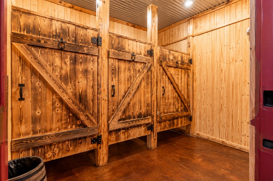 More Photos Of 4586 S Highway 281, Mineral Wells Trailer Camper Park For Lease