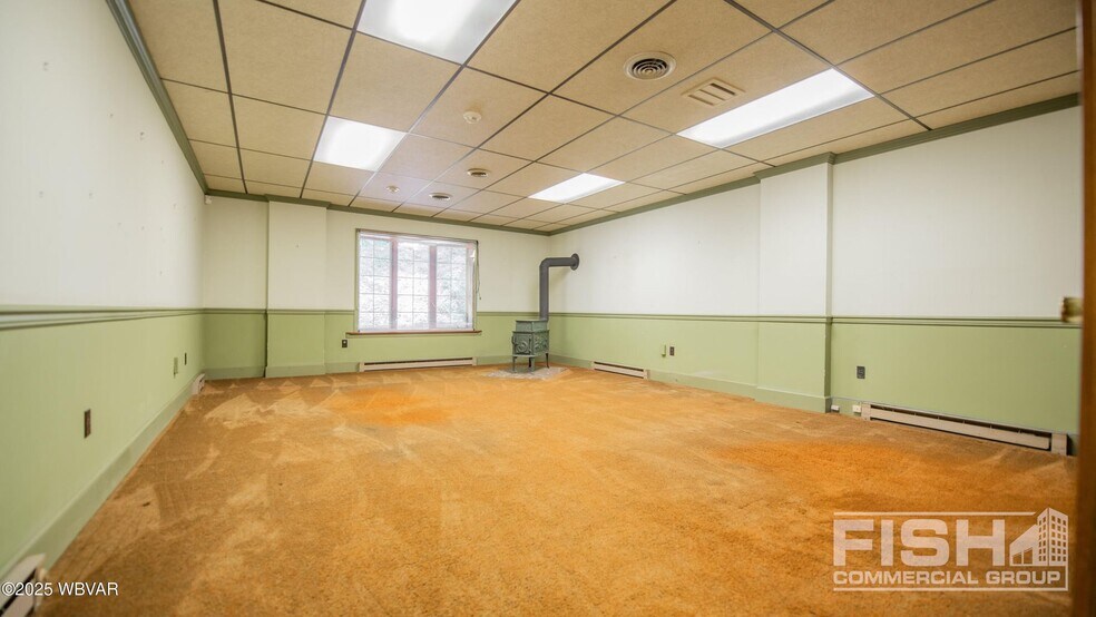 More Photos Of 994 Vallamont Dr, Williamsport Office For Sale