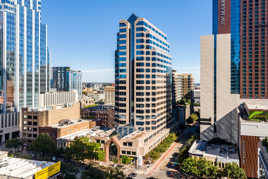 More Photos Of 301 Congress Ave, Austin Office Residential For Lease