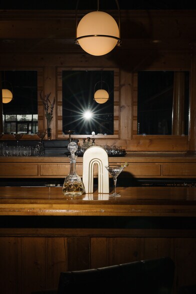 More Photos Of 5264 Anton Dr, Fitchburg General Retail For Sale