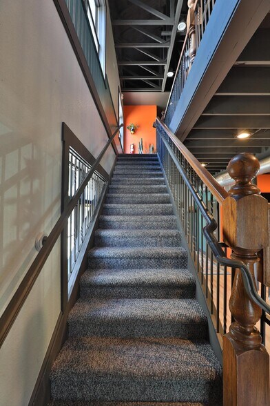 More Photos Of 57 Mill St, Columbus Storefront For Sale