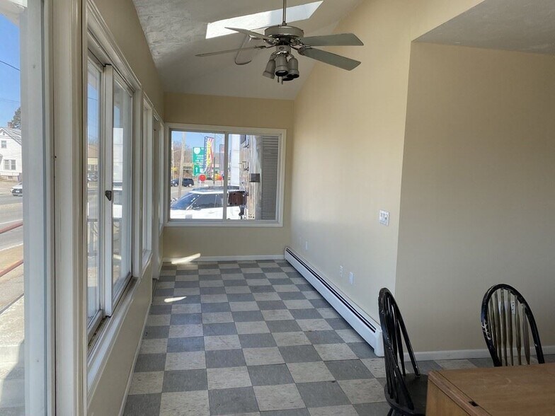 More Photos Of 1074 Washington St, Attleboro Storefront Retail Residential For Sale